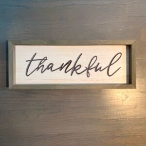 “Thankful” fall home decor (Thanksgiving)